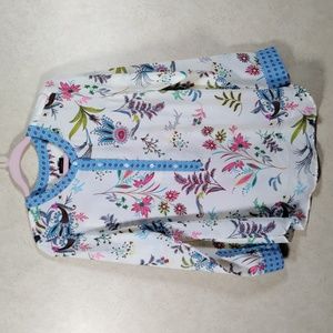 04174 Talbots cream & multi-color floral half button blouse M